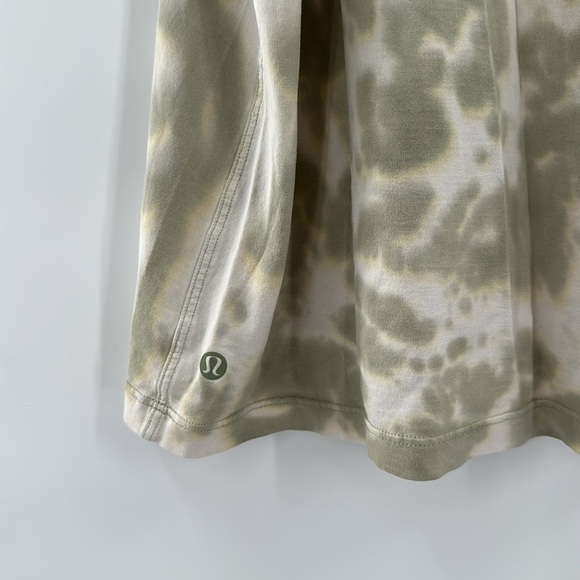 Lululemon All Yours T-shirt Green Camo - Picture 4 of 6